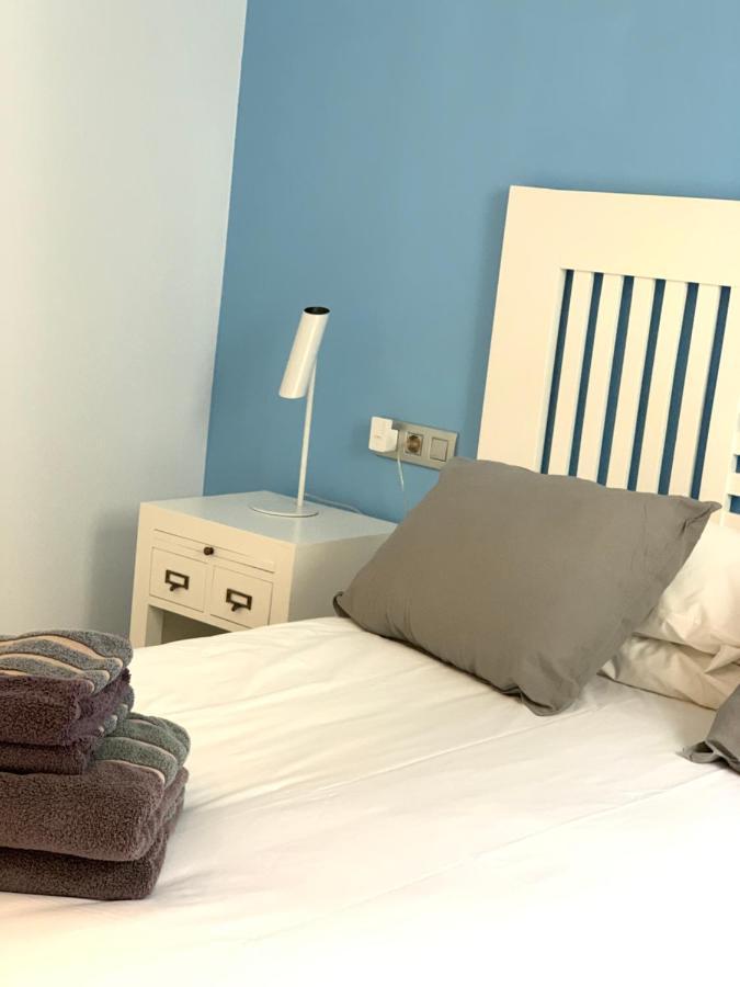 Apartaments El Cine Roses Luaran gambar