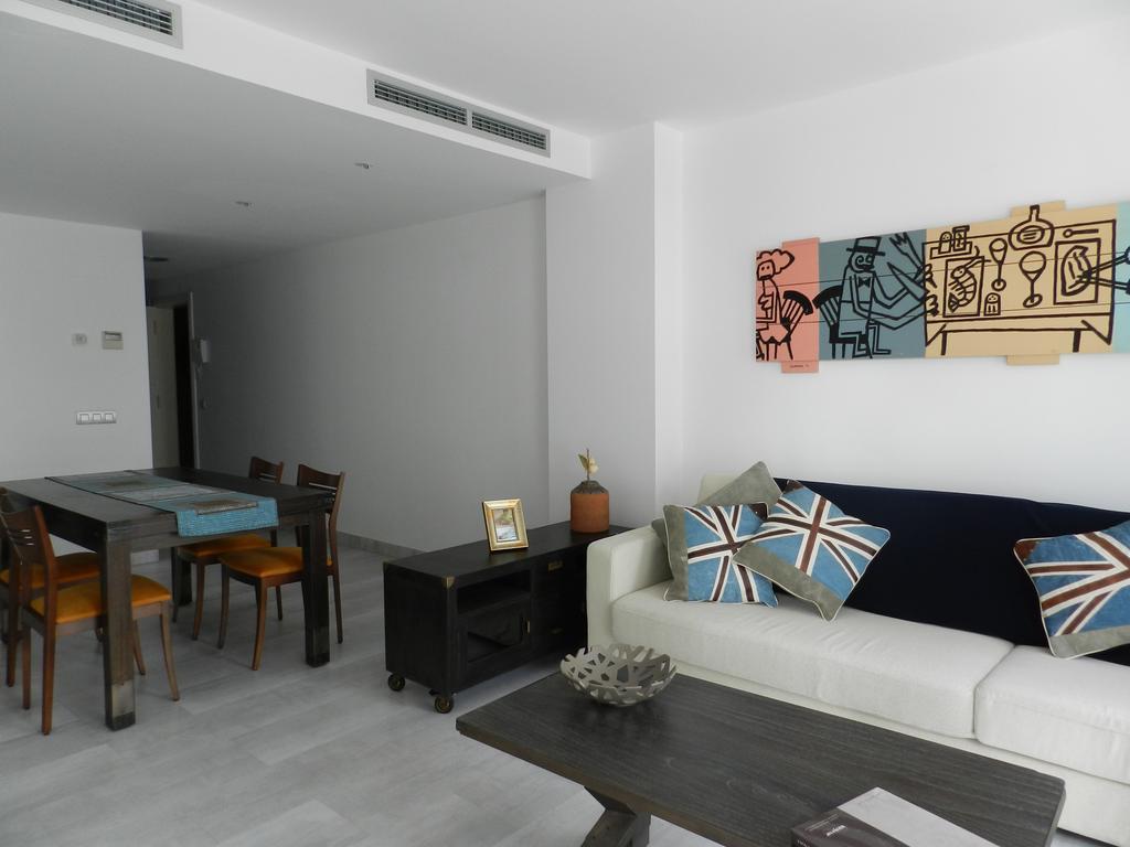 Apartaments El Cine Roses Luaran gambar